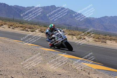 media/Oct-08-2022-SoCal Trackdays (Sat) [[1fc3beec89]]/Turn 16 Inside (1130am)/